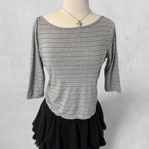 Victoria's Secret slouchy grey striped 1/2 sleeve top size small 2000s y2k